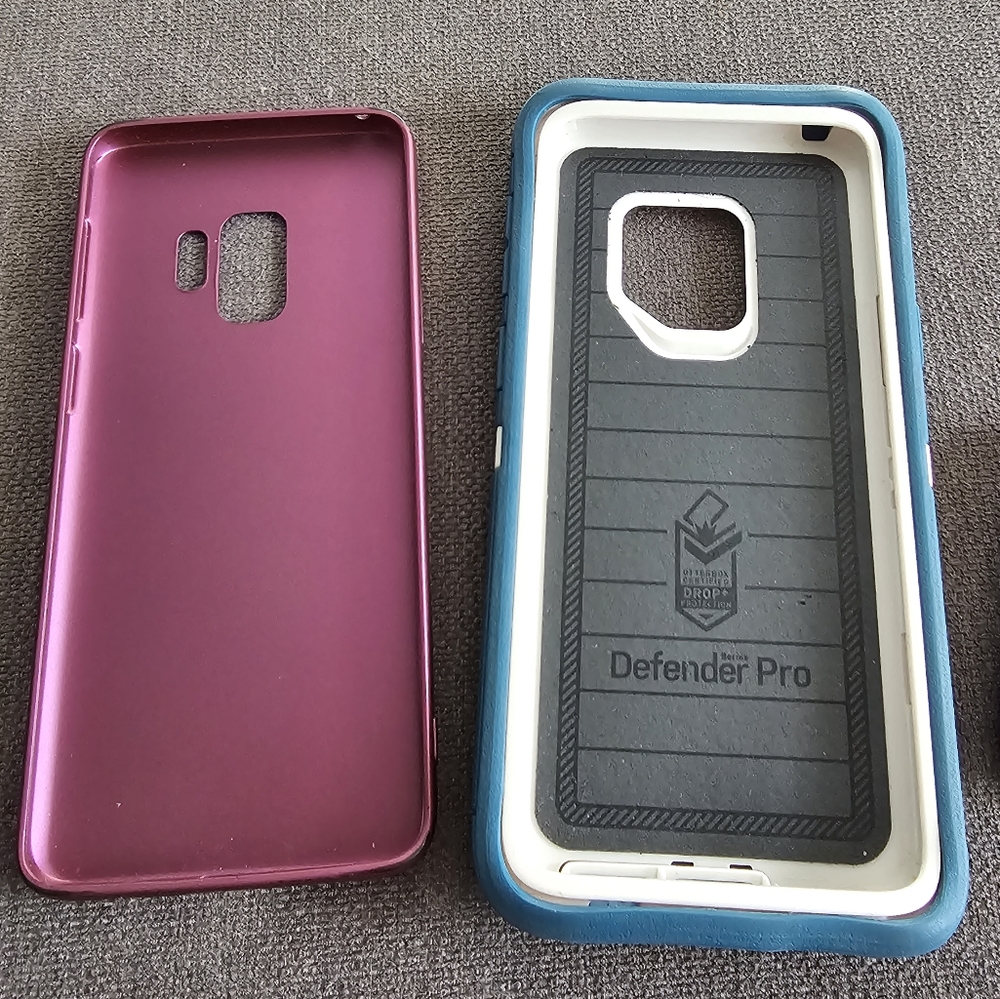 Unlocked Samsung S9 with original box and 3 cases including Otterbox - Picture 9 of 15